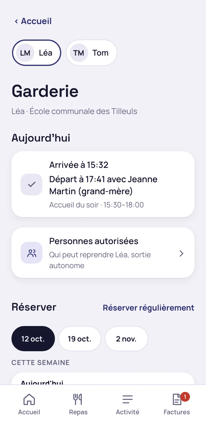 Journée d'un enfant à la garderie vue par sa mère, avec l'arrivée, le départ et l'adulte qui l'a repris